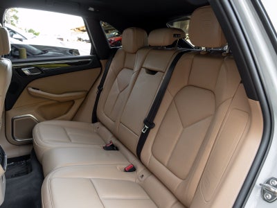2023 Porsche Macan Macan S