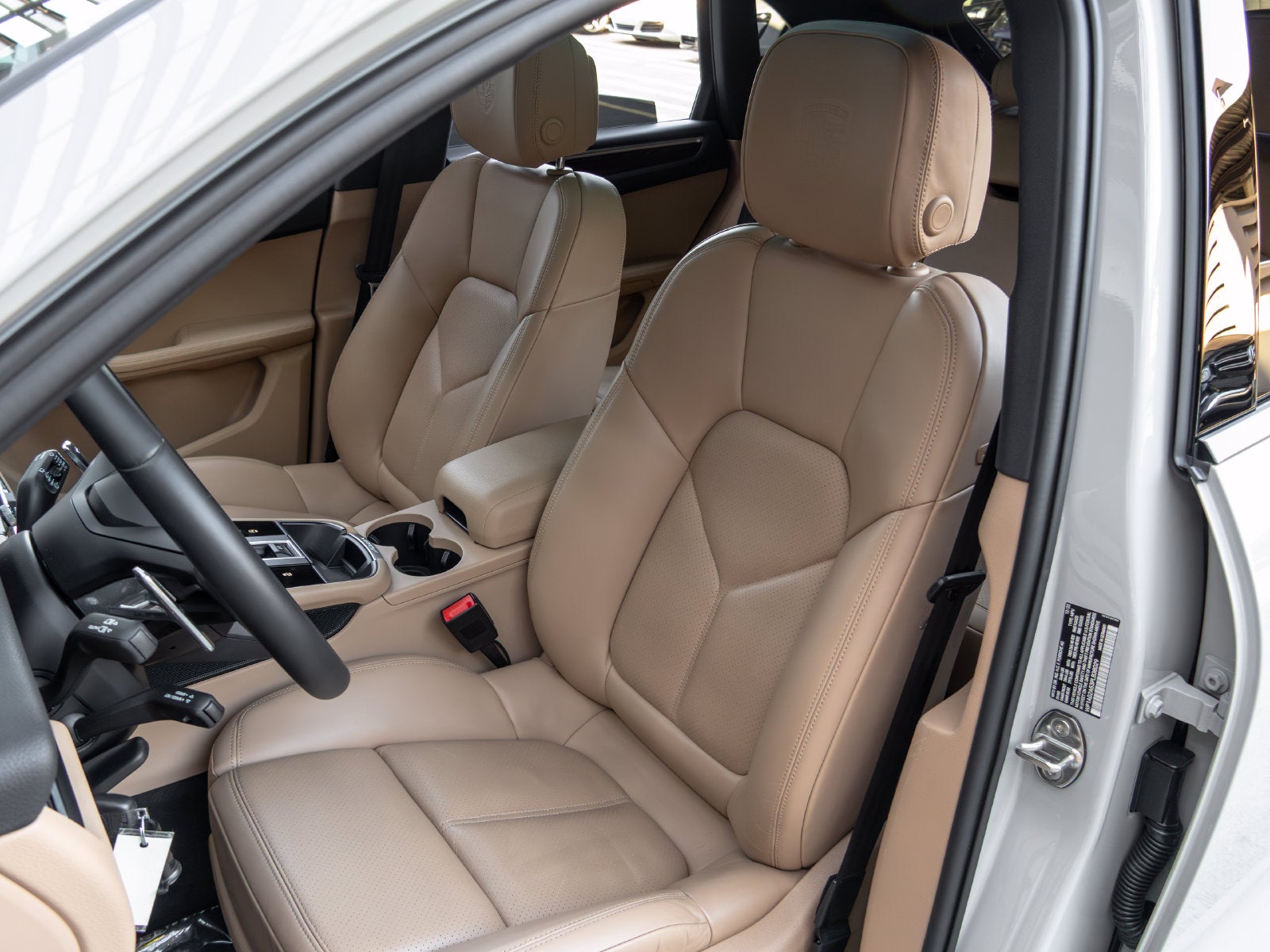 2023 Porsche Macan Macan S