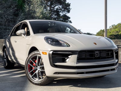 2023 Porsche Macan Macan S