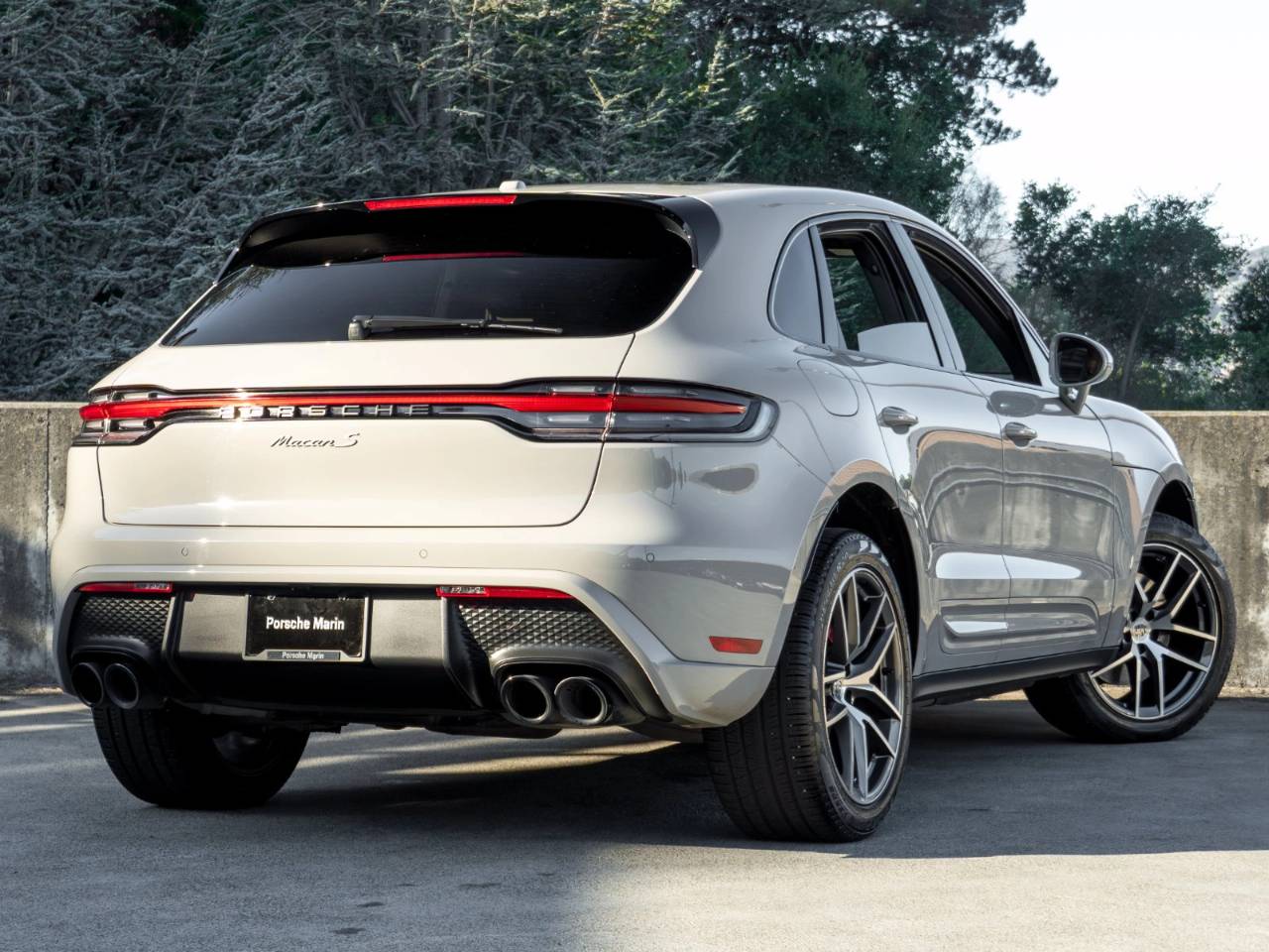 2023 Porsche Macan Macan S