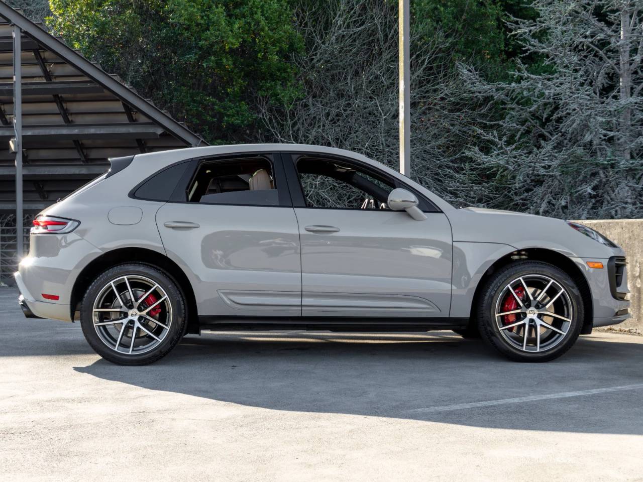 2023 Porsche Macan Macan S