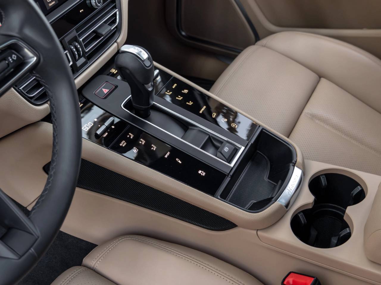 2023 Porsche Macan Macan S