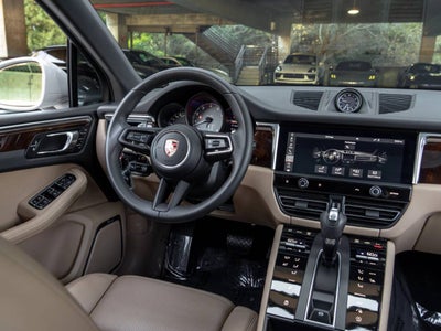 2023 Porsche Macan Macan S