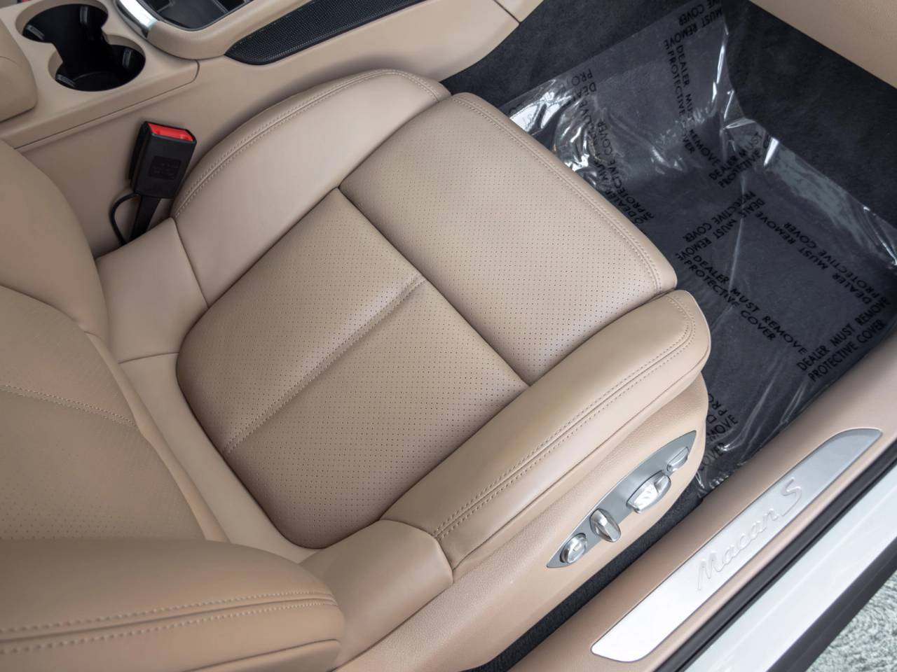 2023 Porsche Macan Macan S