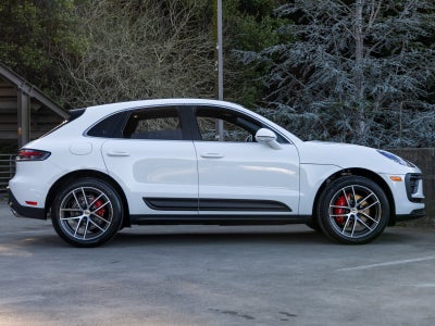 2026 Porsche Macan S