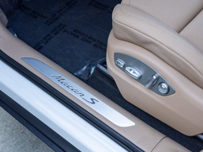 2026 Porsche Macan S