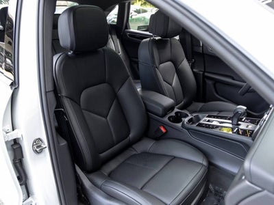2026 Porsche Macan Macan S