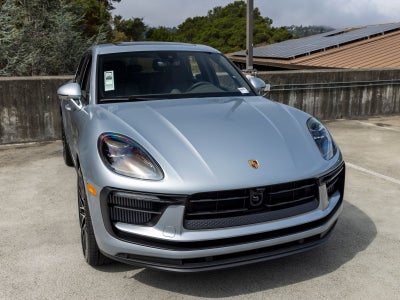 2026 Porsche Macan Macan S