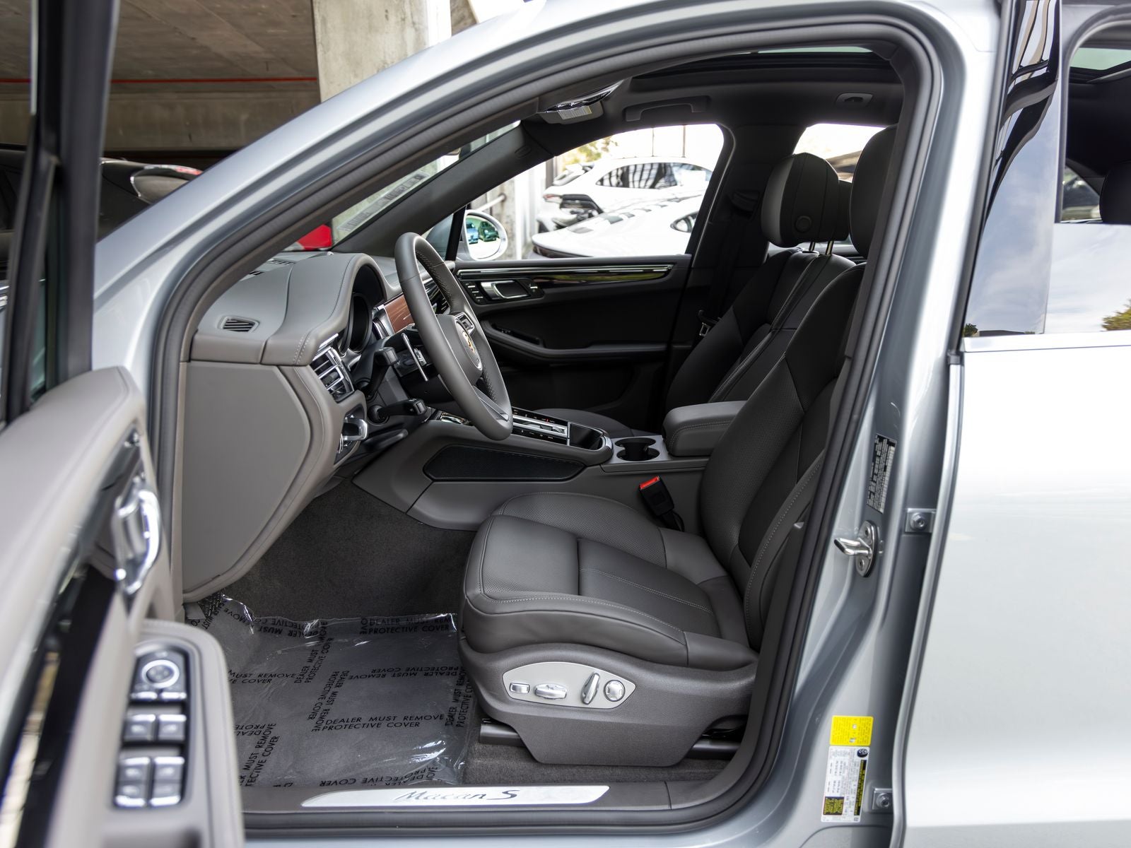 2026 Porsche Macan Macan S