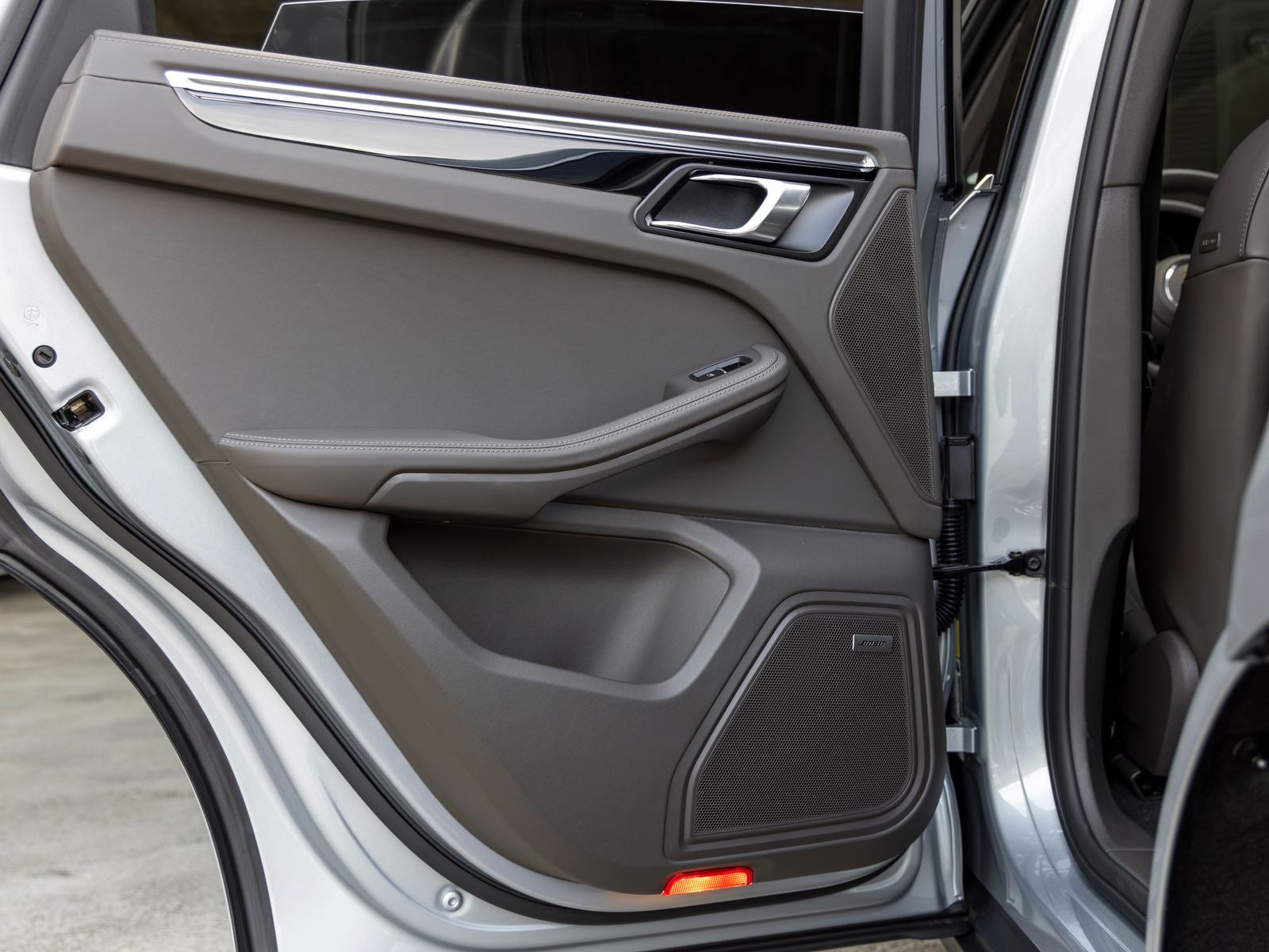 2026 Porsche Macan Macan S