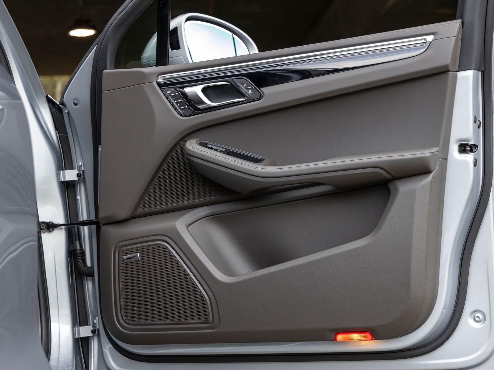 2026 Porsche Macan Macan S
