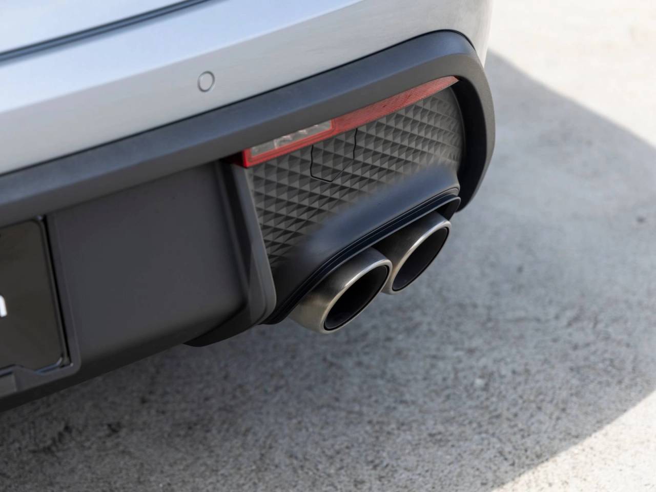 2026 Porsche Macan Macan S