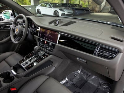 2026 Porsche Macan Macan S
