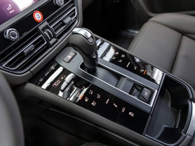 2026 Porsche Macan Macan S