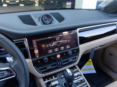 2026 Porsche Macan S