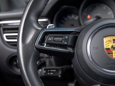 2022 Porsche Macan S