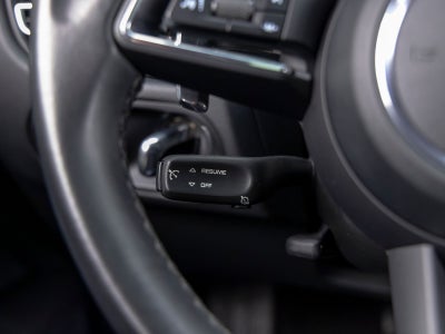 2022 Porsche Macan S