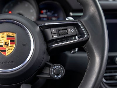 2022 Porsche Macan S