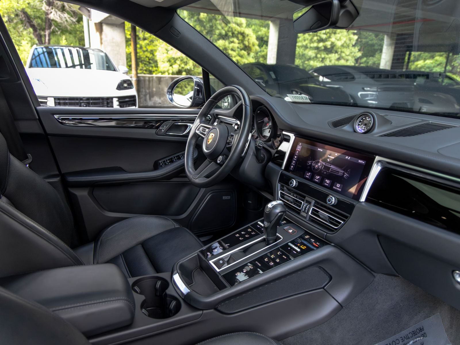 2022 Porsche Macan S