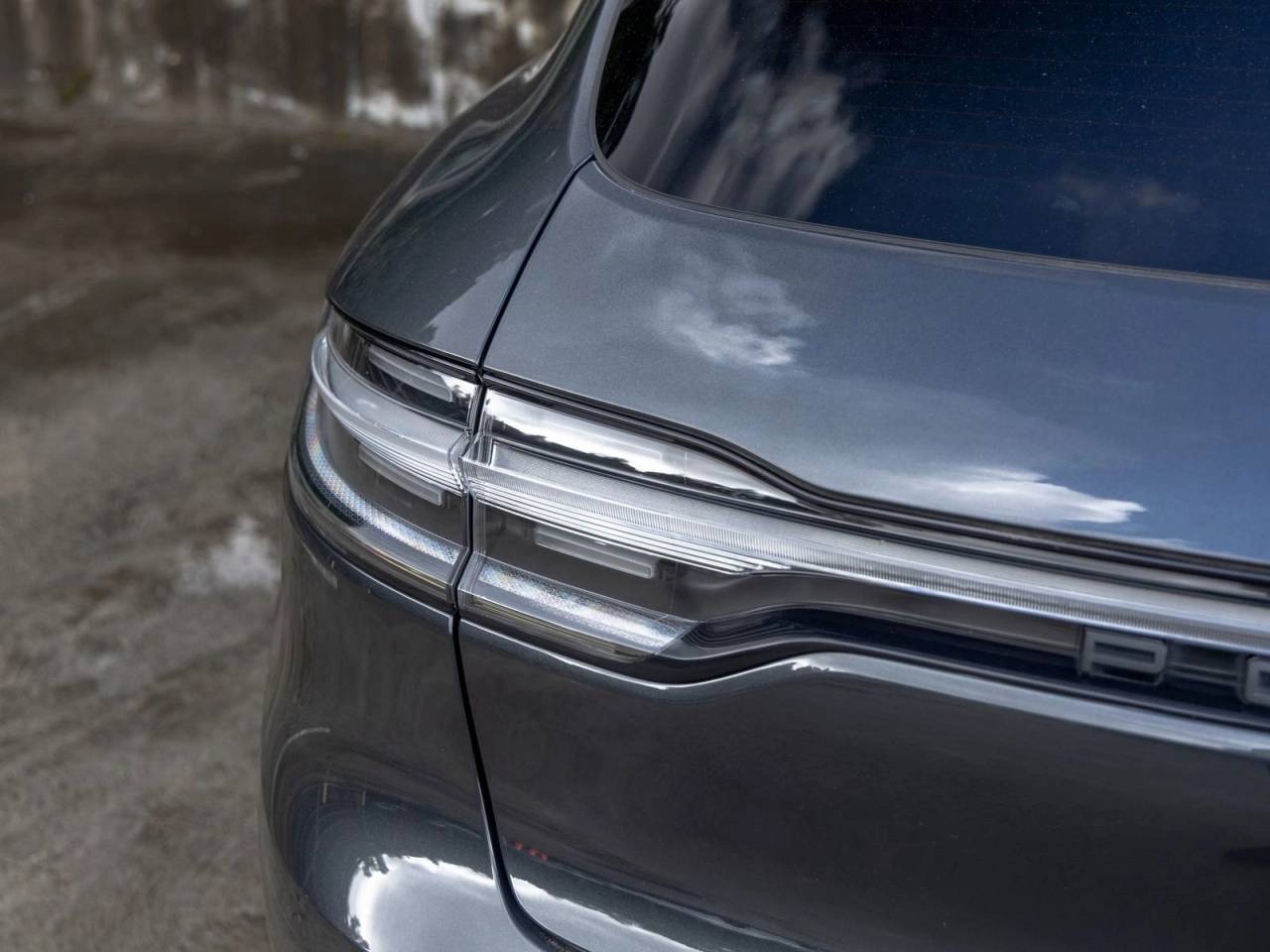 2022 Porsche Macan S