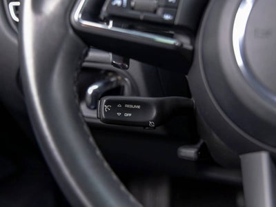 2022 Porsche Macan S