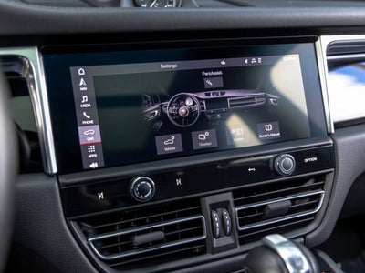 2022 Porsche Macan S