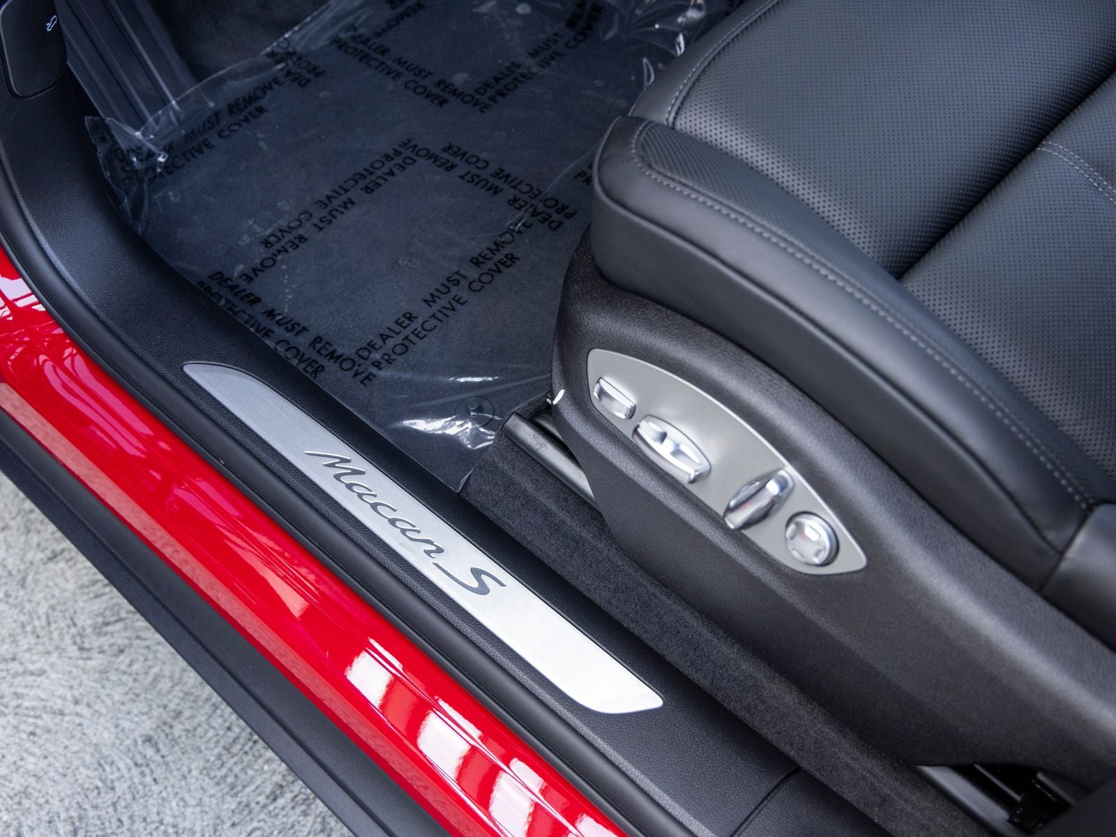 2026 Porsche Macan Macan S