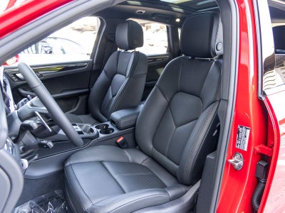 2026 Porsche Macan Macan S