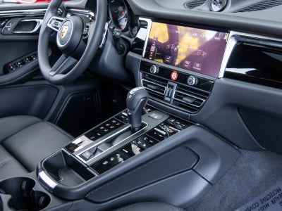 2026 Porsche Macan Macan S