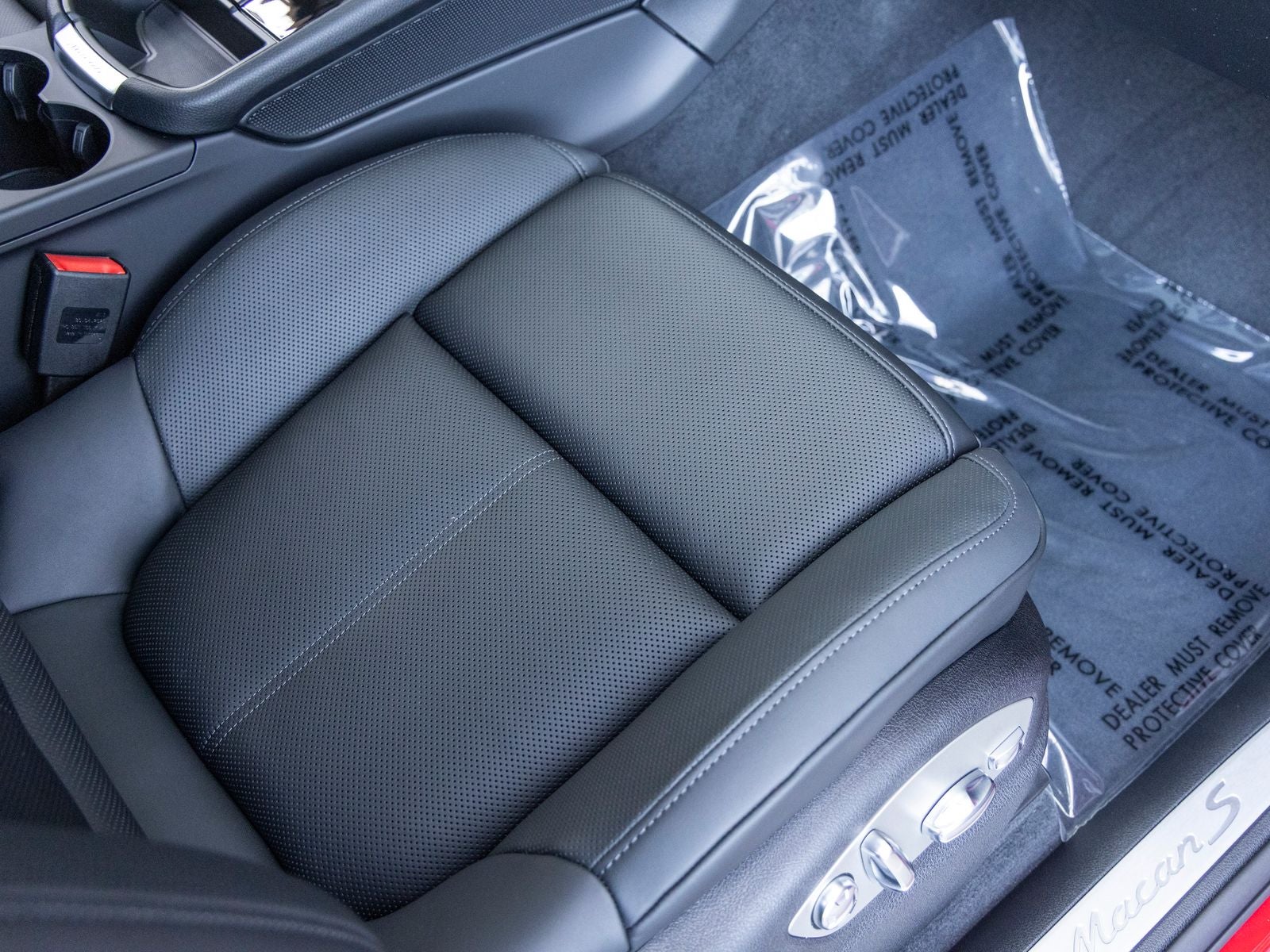 2026 Porsche Macan Macan S