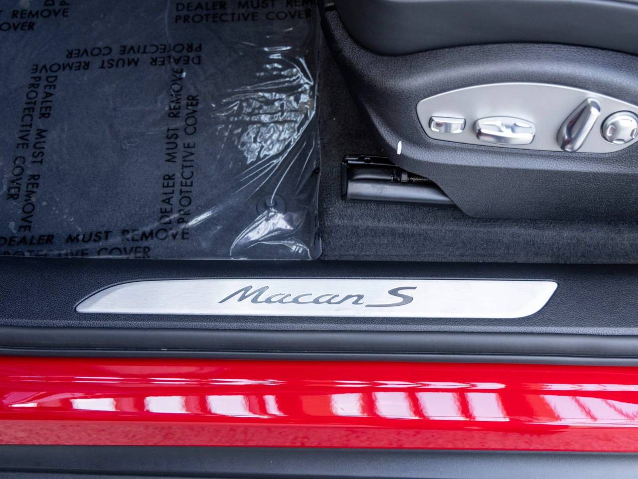 2026 Porsche Macan Macan S