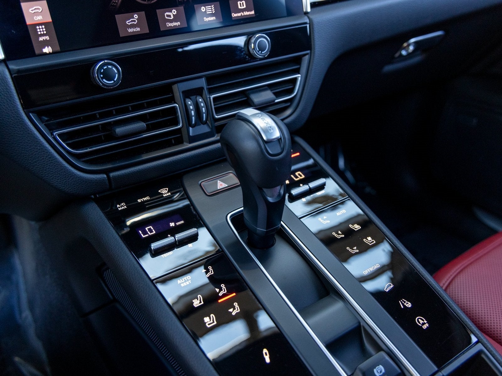 2025 Porsche Macan Macan S