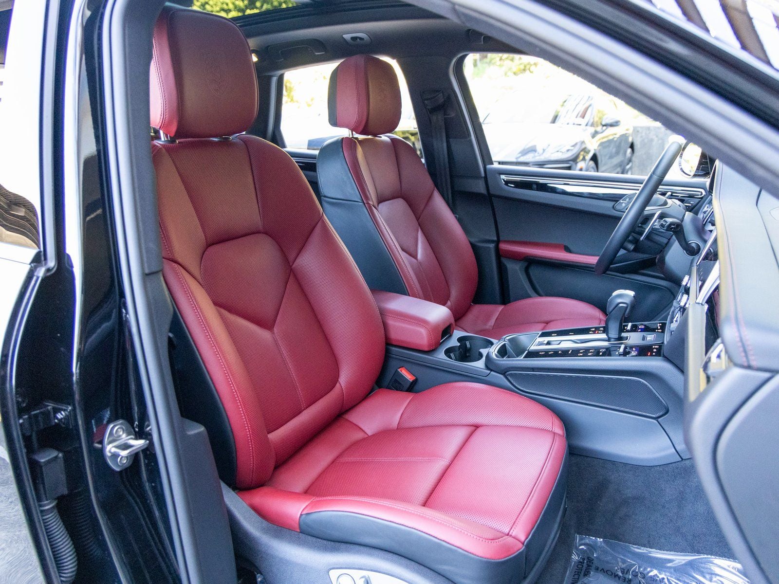 2025 Porsche Macan Macan S