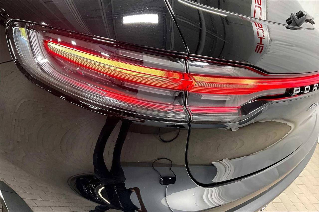 2025 Porsche Macan Macan S