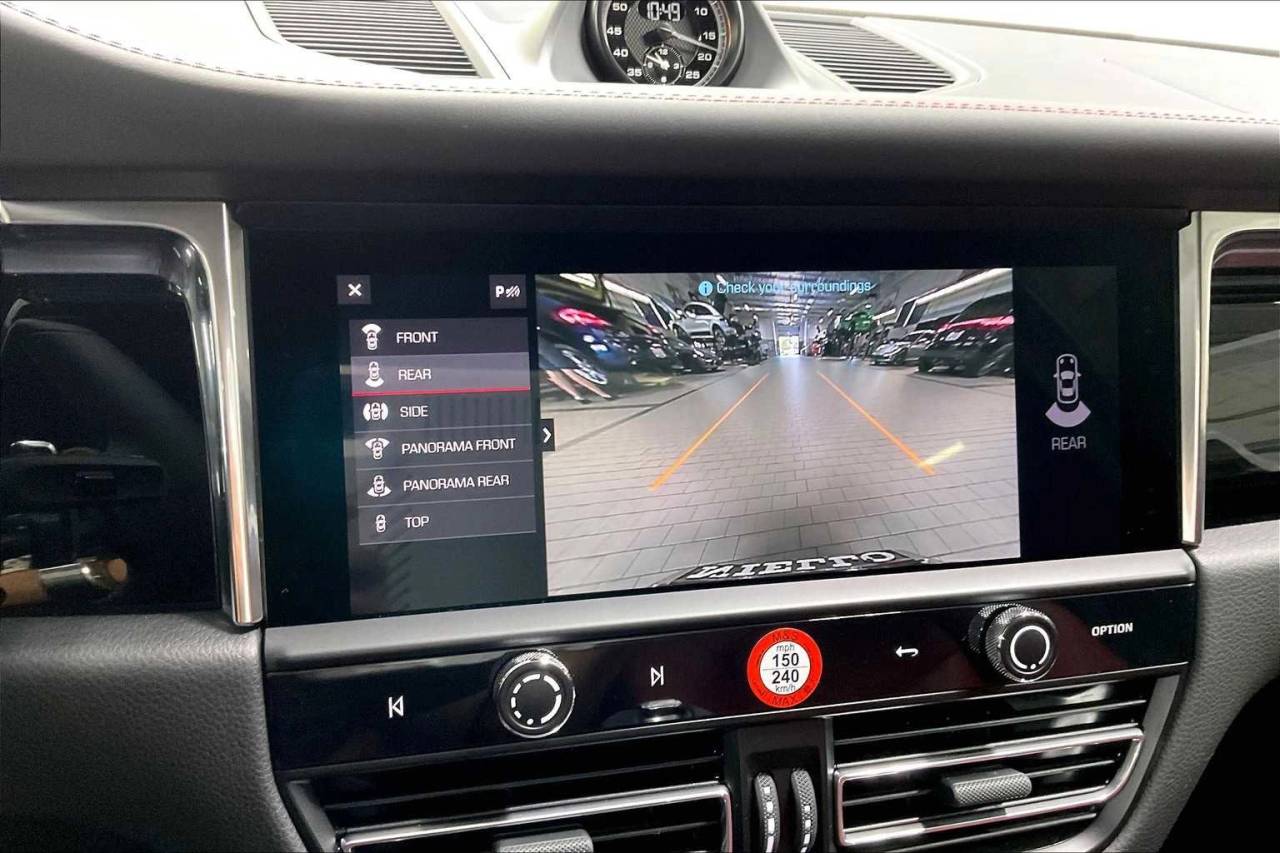 2025 Porsche Macan Macan S