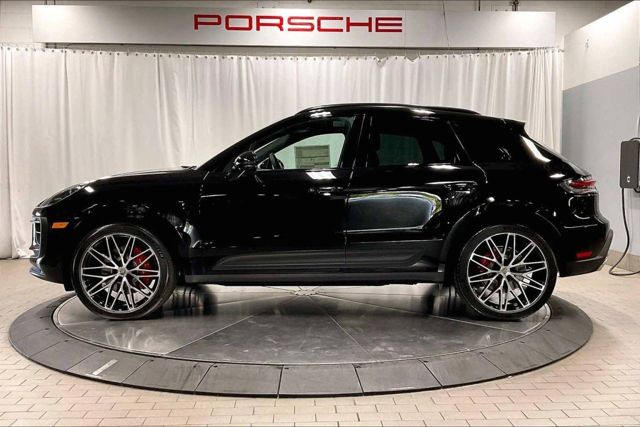 2025 Porsche Macan Macan S