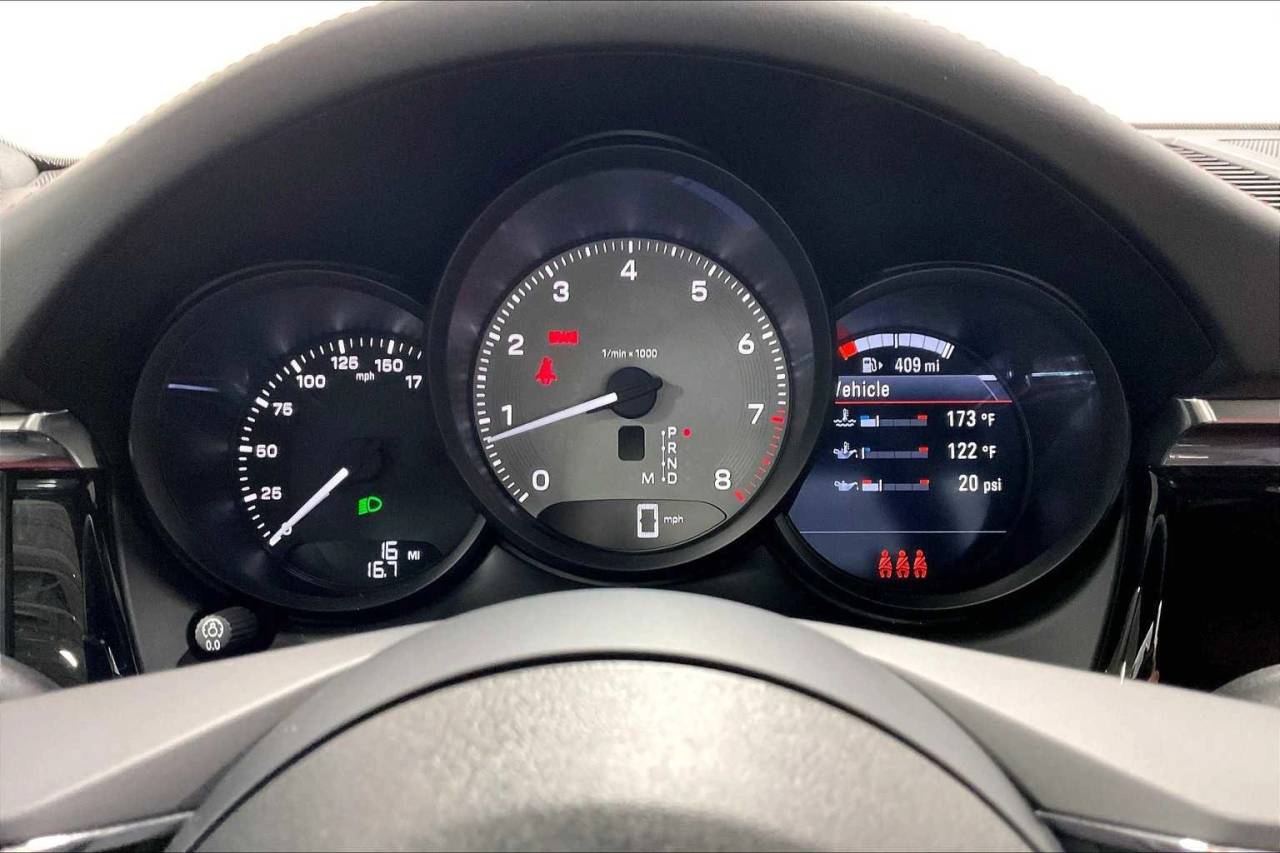 2025 Porsche Macan Macan S