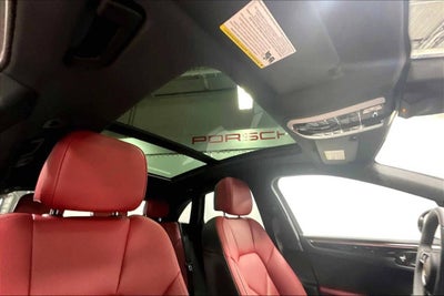 2025 Porsche Macan Macan S