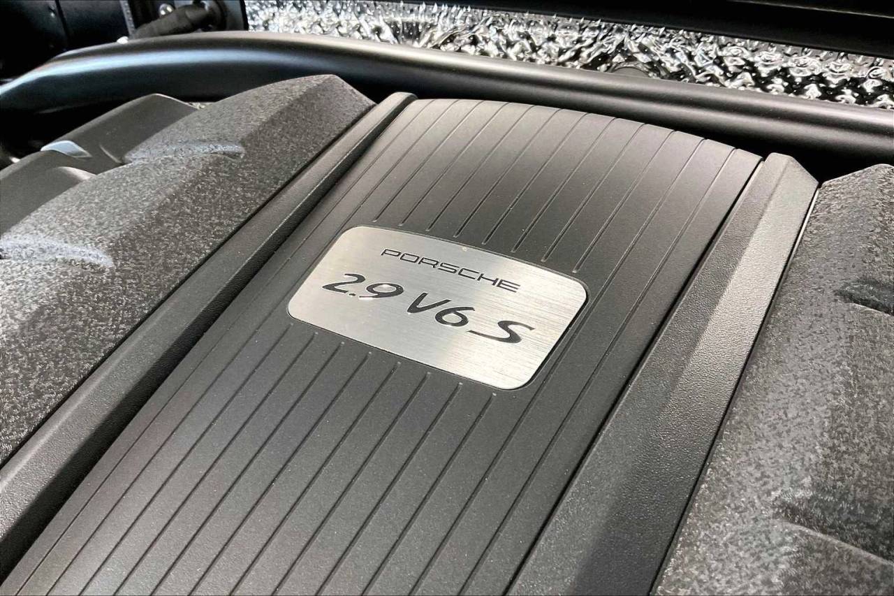 2025 Porsche Macan Macan S