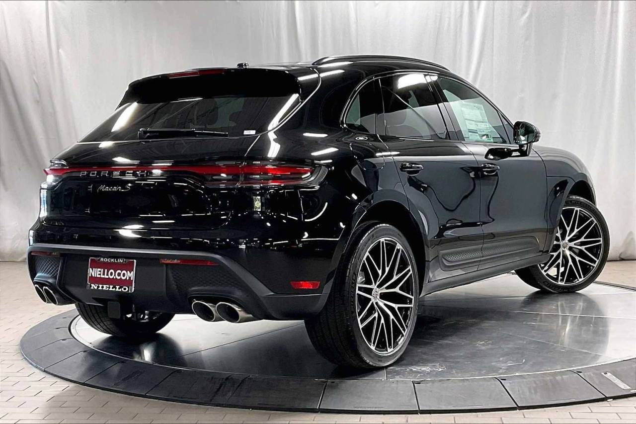 2025 Porsche Macan Macan S