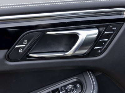 2026 Porsche Macan Macan S