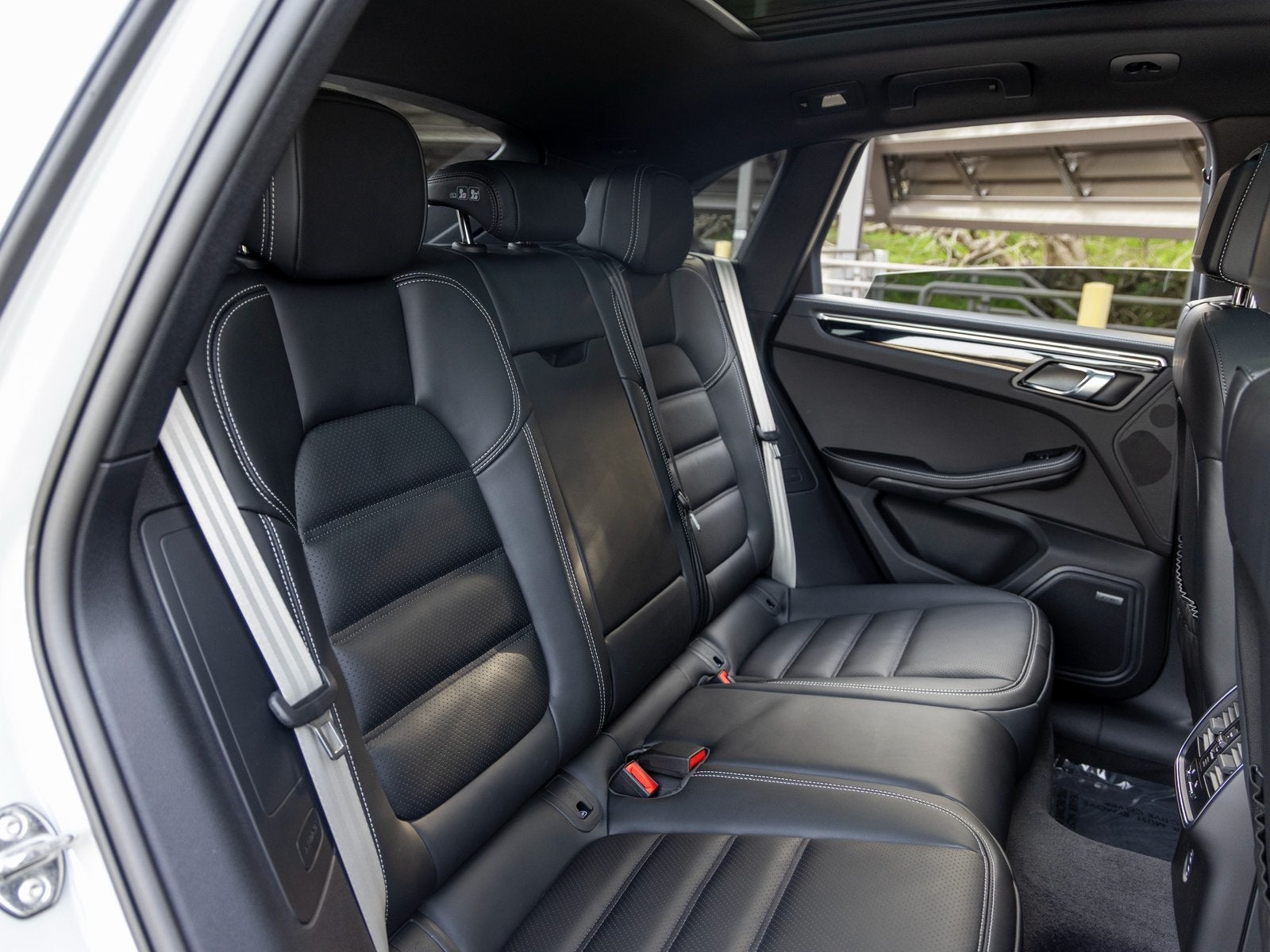 2026 Porsche Macan Macan S