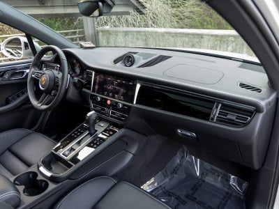 2026 Porsche Macan Macan S