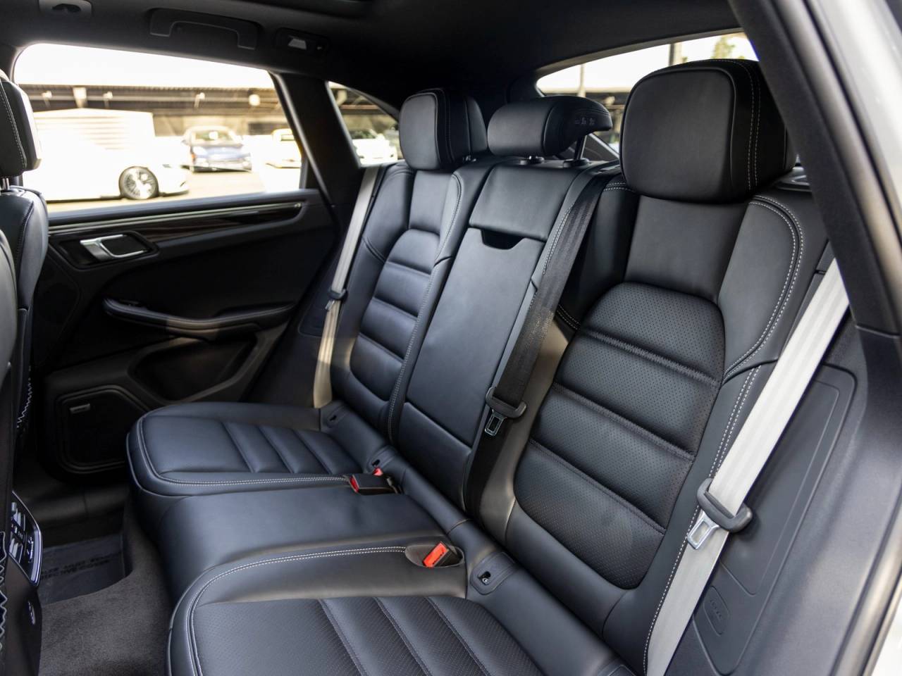 2026 Porsche Macan Macan S