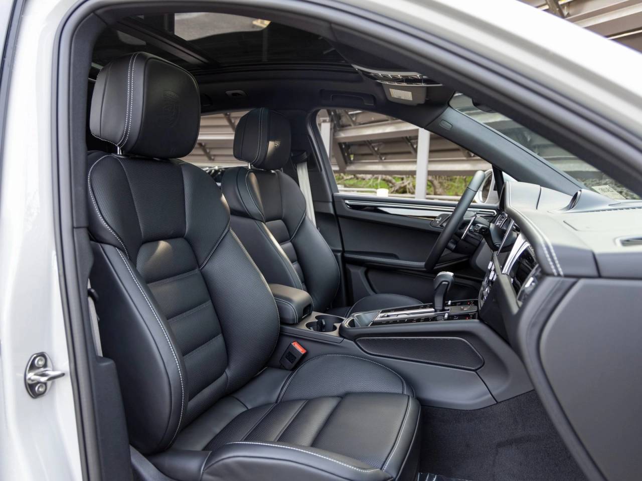 2026 Porsche Macan Macan S