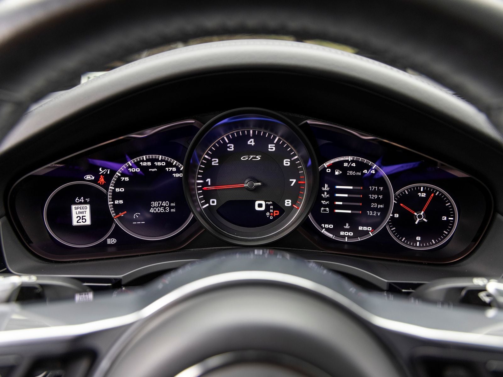 2023 Porsche Cayenne Cayenne GTS