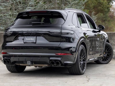 2023 Porsche Cayenne Cayenne GTS