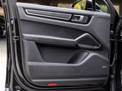 2023 Porsche Cayenne Cayenne GTS