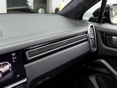 2023 Porsche Cayenne Cayenne GTS