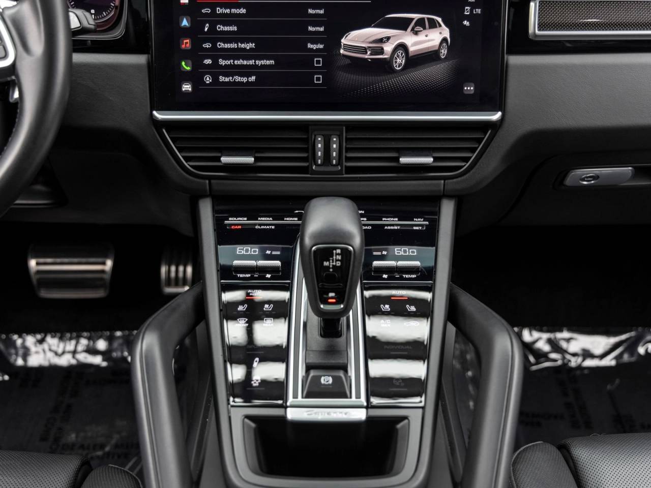 2023 Porsche Cayenne Cayenne GTS